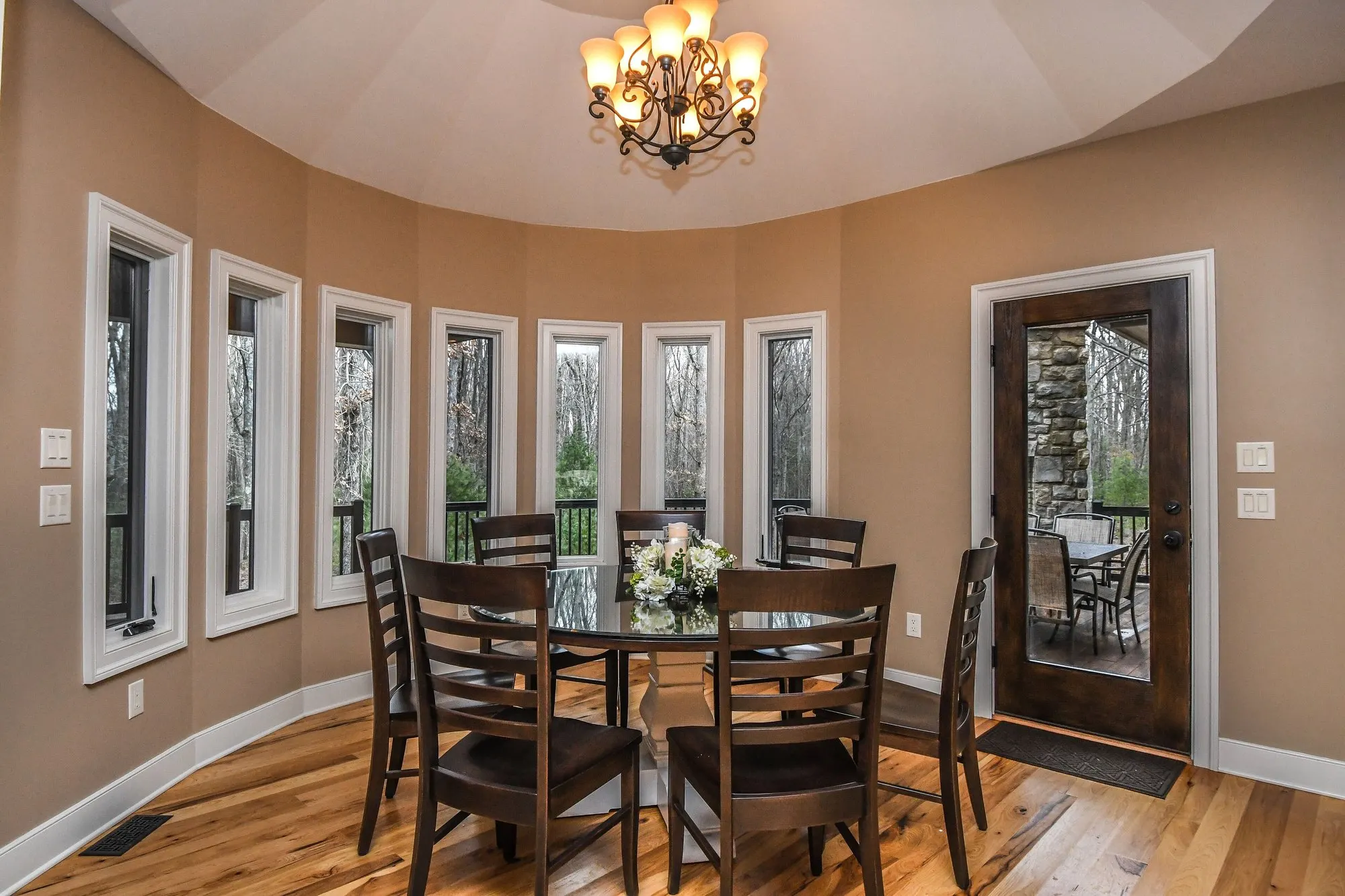Turret breakfast nook ringed with windows