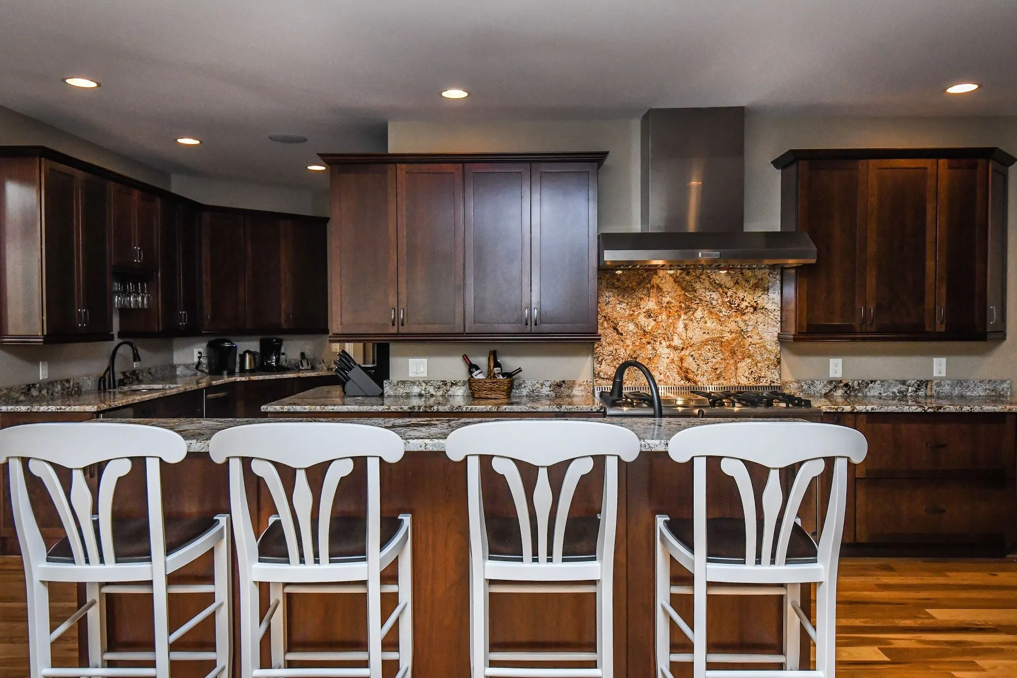 Main kitchen island with counter seating