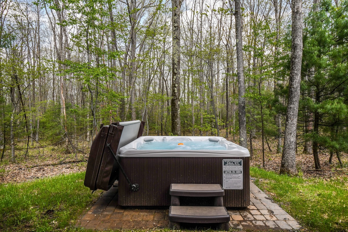 Outdoor hot tubs on the deck